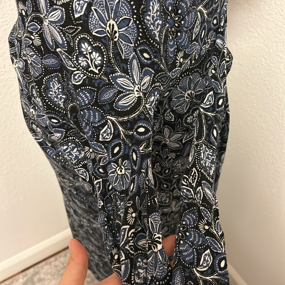 Flower Dress - Picture 4 of 7